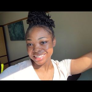 Meet your Posher, Kurtisha